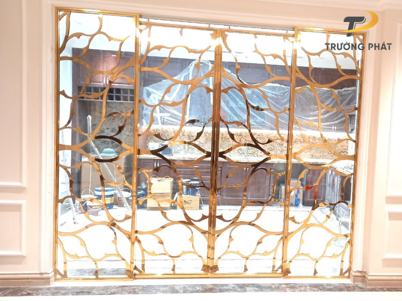 cua-dai-sanh-khung-inox-hien-dai-ds03